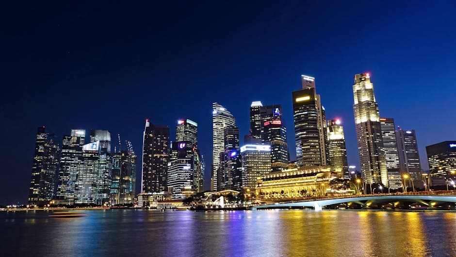 Singapore 2026: Salaries, Housing & Expat Reality Check