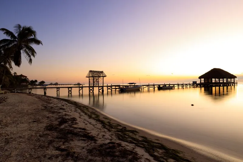 Belize Digital Nomad Visa 2026: Requirements, Costs & The Brutal $75k Truth Nobody Tells You