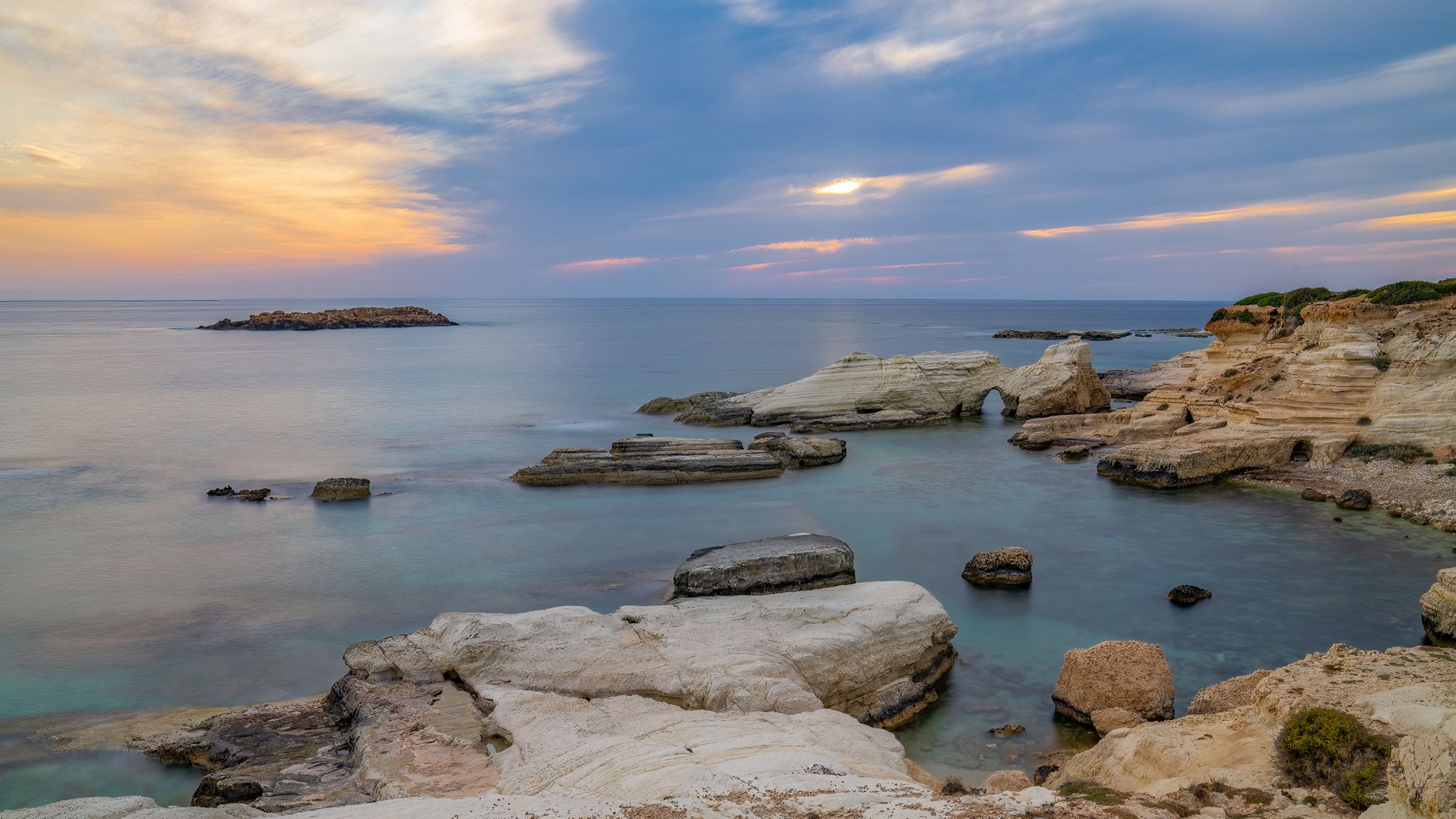 Living in Cyprus 2026: Complete Guide for Digital Nomads & Expats