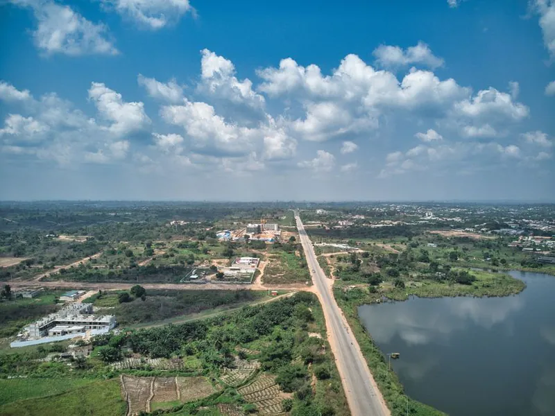 Moving to Ivory Coast in 2026: 6.7% Economic Growth, Abidjan Costs, and Monthly Tax Brackets