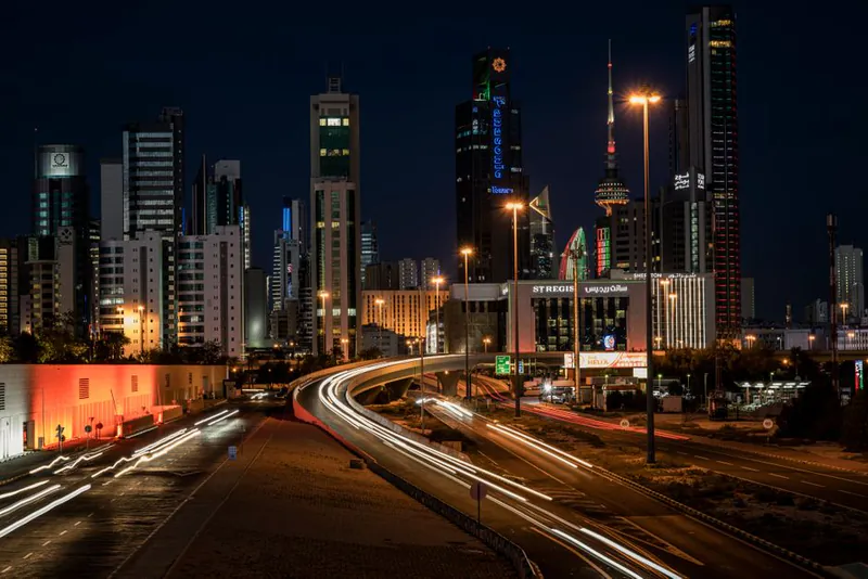 Moving to Kuwait in 2026: 0% Income Tax, New Visa Fee Rules, and Living Costs