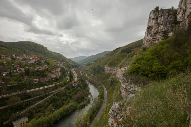 Moving to Bulgaria in 2026: 10% Flat Tax, Schengen Entry & Nomad Visa Rules