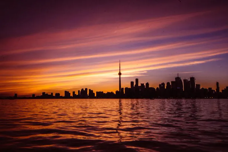 Moving to Canada in 2026: Express Entry Overhaul, Priority Sectors & High Rents