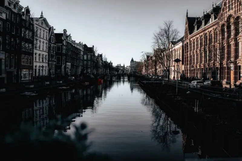 Netherlands in 2026: Expat Guide to the 30% Ruling, Visas & Rent